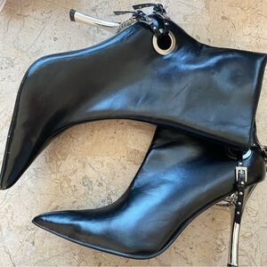 Stylish Faux Black Leather Ankle Boots Pointed Toe Stiletto Heel Back Zipper 6.5